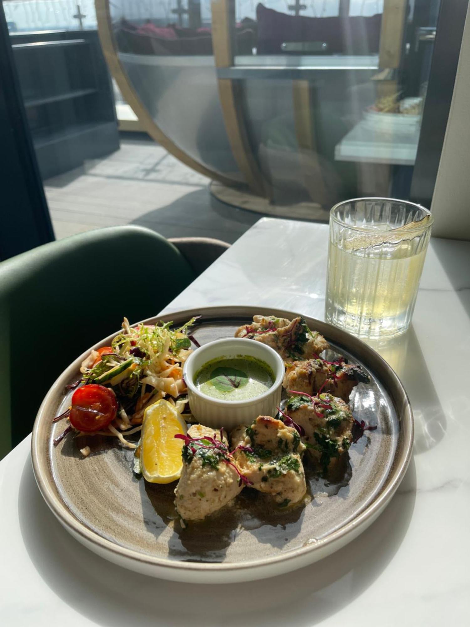Hotel Courtyard By Marriott London Heathrow Airport Harlington  Zewnętrze zdjęcie